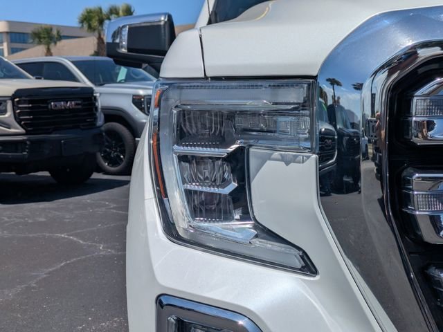 Used 2019 WHITE FROST TRICOAT GMC SLT image 9