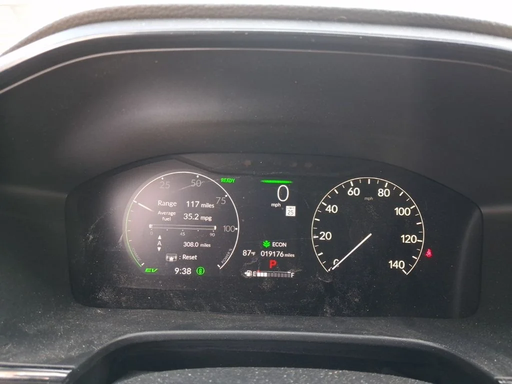 Used 2023  Honda Sport image 32