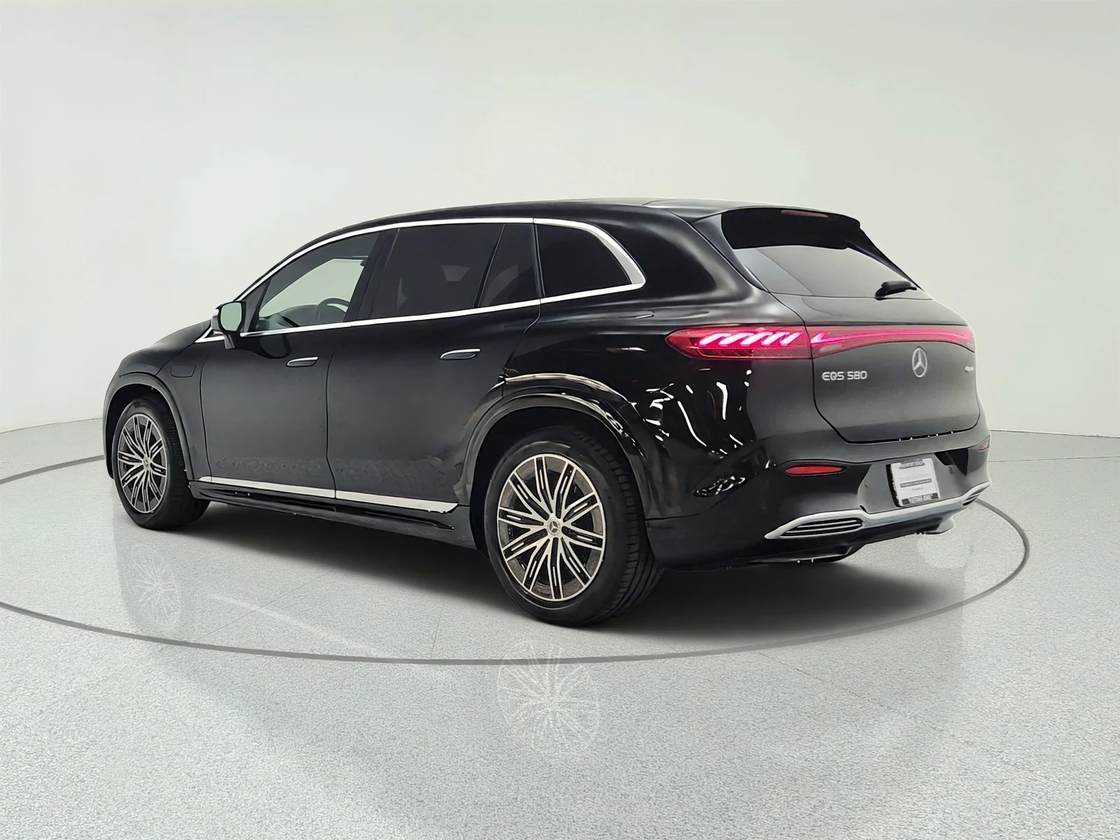Certified Used 2023 Black Mercedes-Benz EQS 580 4MATIC® SUV image 7