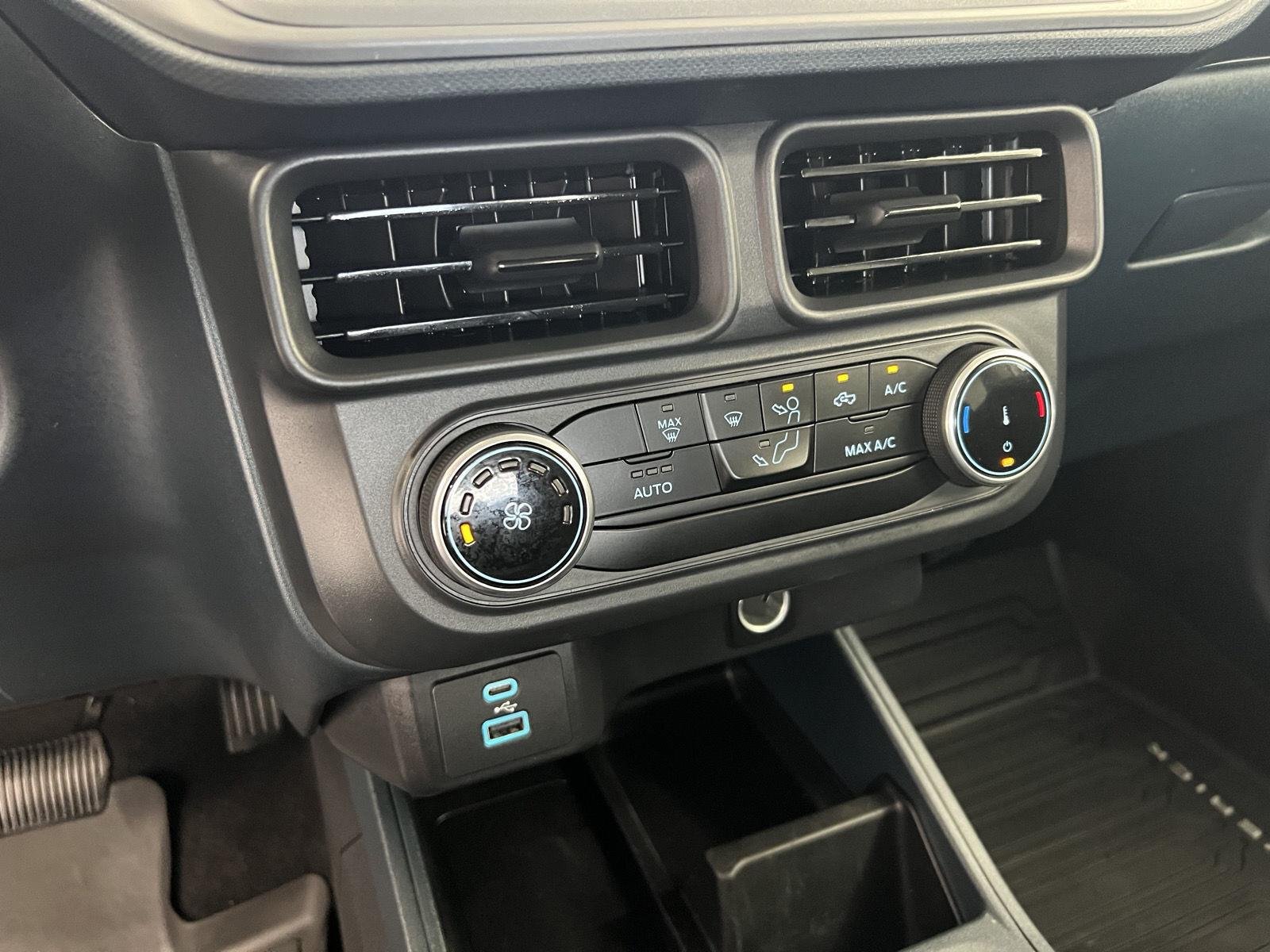 Used 2024 Oxford White Ford XL image 18