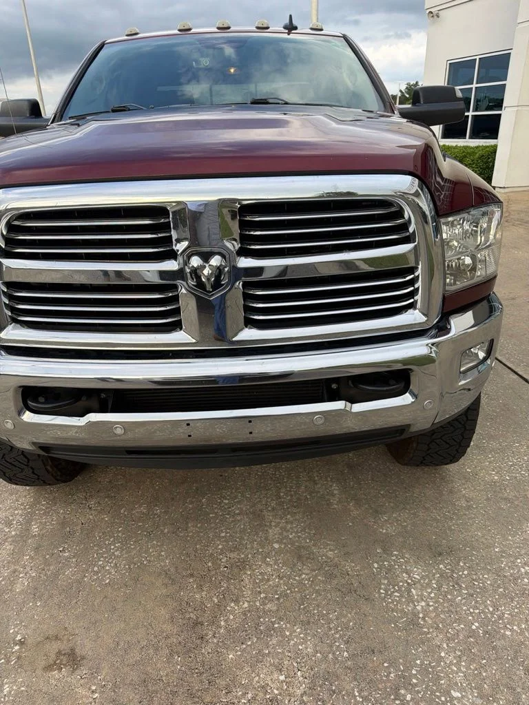 Used 2018 Delmonico Red Pearlcoat Ram Big Horn image 9