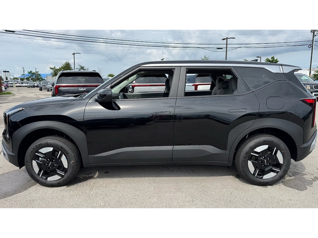 New 2027 Aurora Black Pearl Kia LX image 27