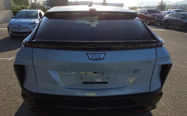 2025 Cadillac LYRIQ Sport 3 photo 6