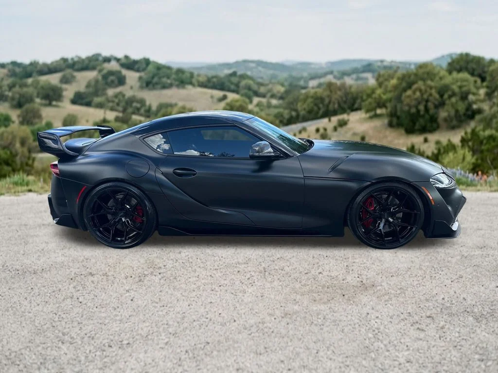 Used 2025  Toyota 3.0 image 11