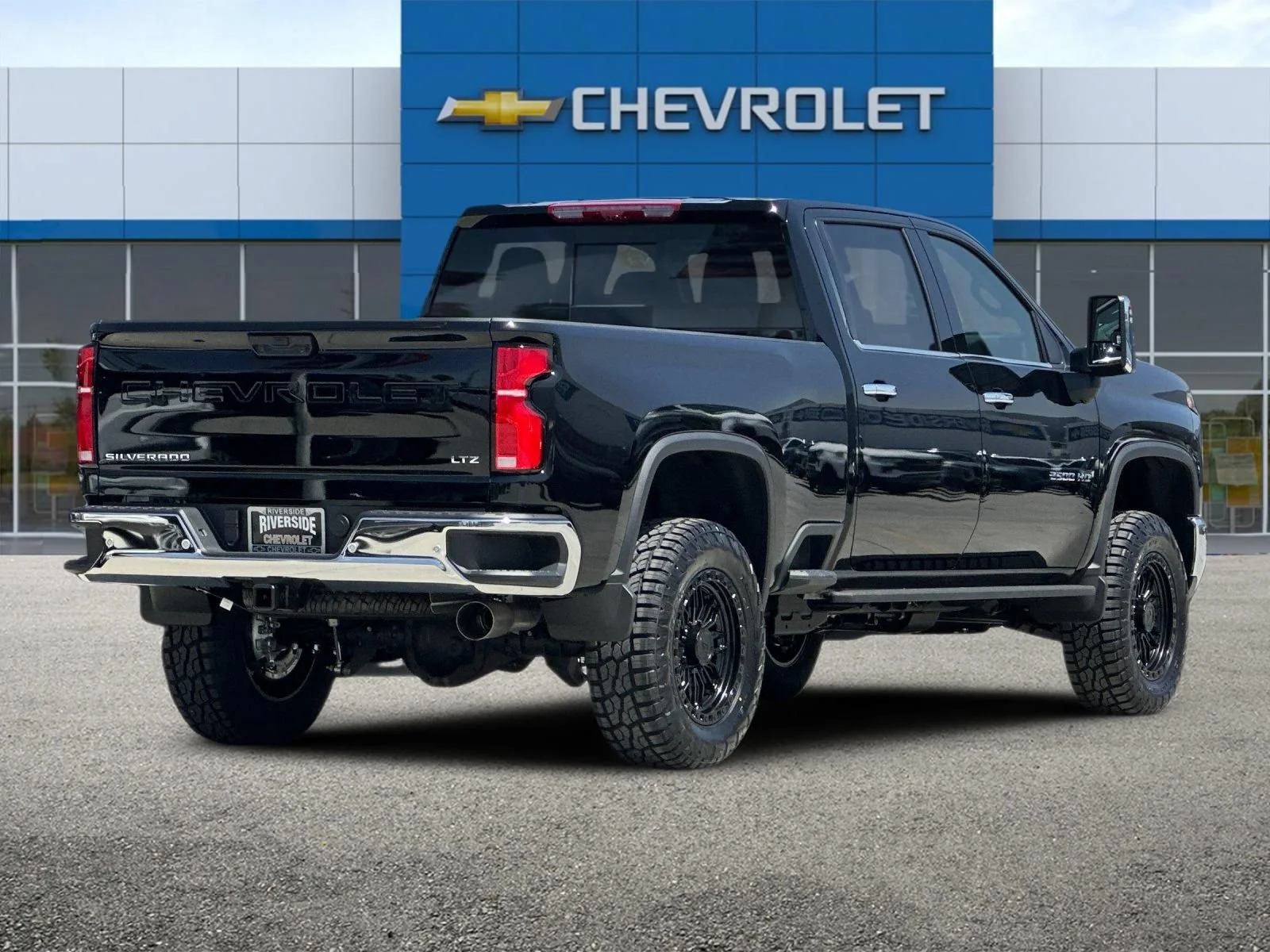 2026 Chevrolet Silverado 2500 HD LTZ - Photo 4