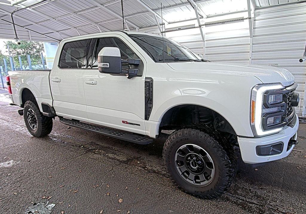 2023 Ford F-250 Lariat 4x4 Crew Cab 6-3/4' Box's photo