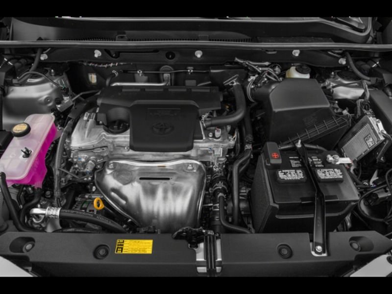 Used 2015 Magnetic Gray Metallic Toyota XLE image 11