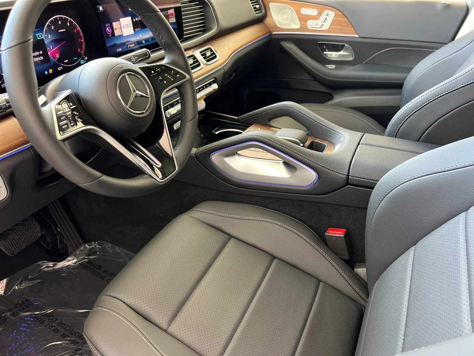 New 2026 White Mercedes-Benz GLE 450 image 13