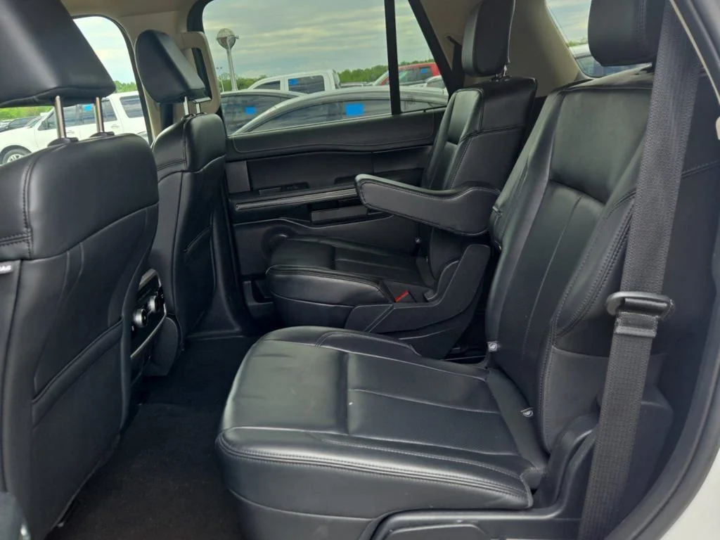 Used 2024 White Ford XLT image 15