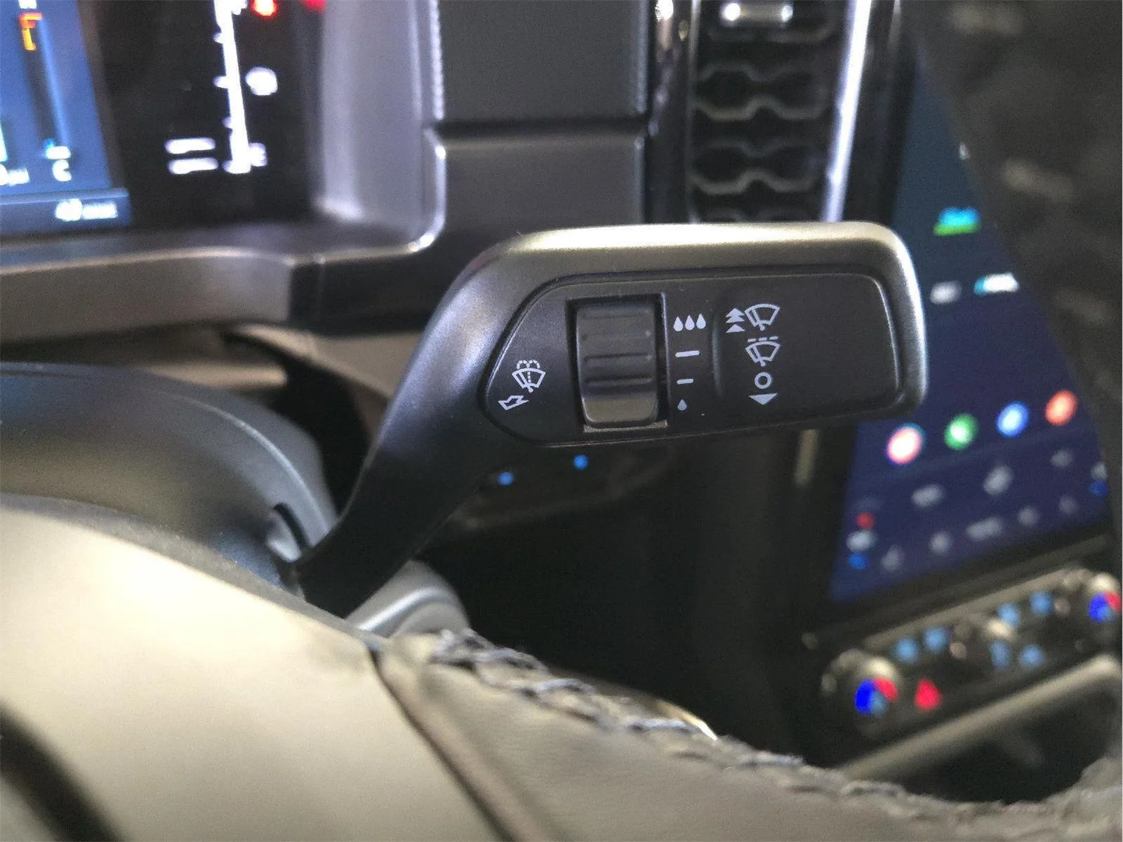 Used 2026 Shadow Black Ford XLT image 20