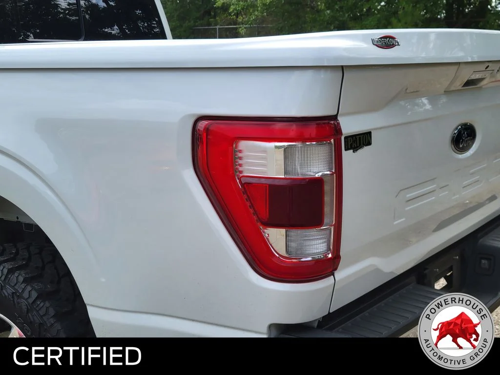 Used 2021 White Ford Lariat image 13