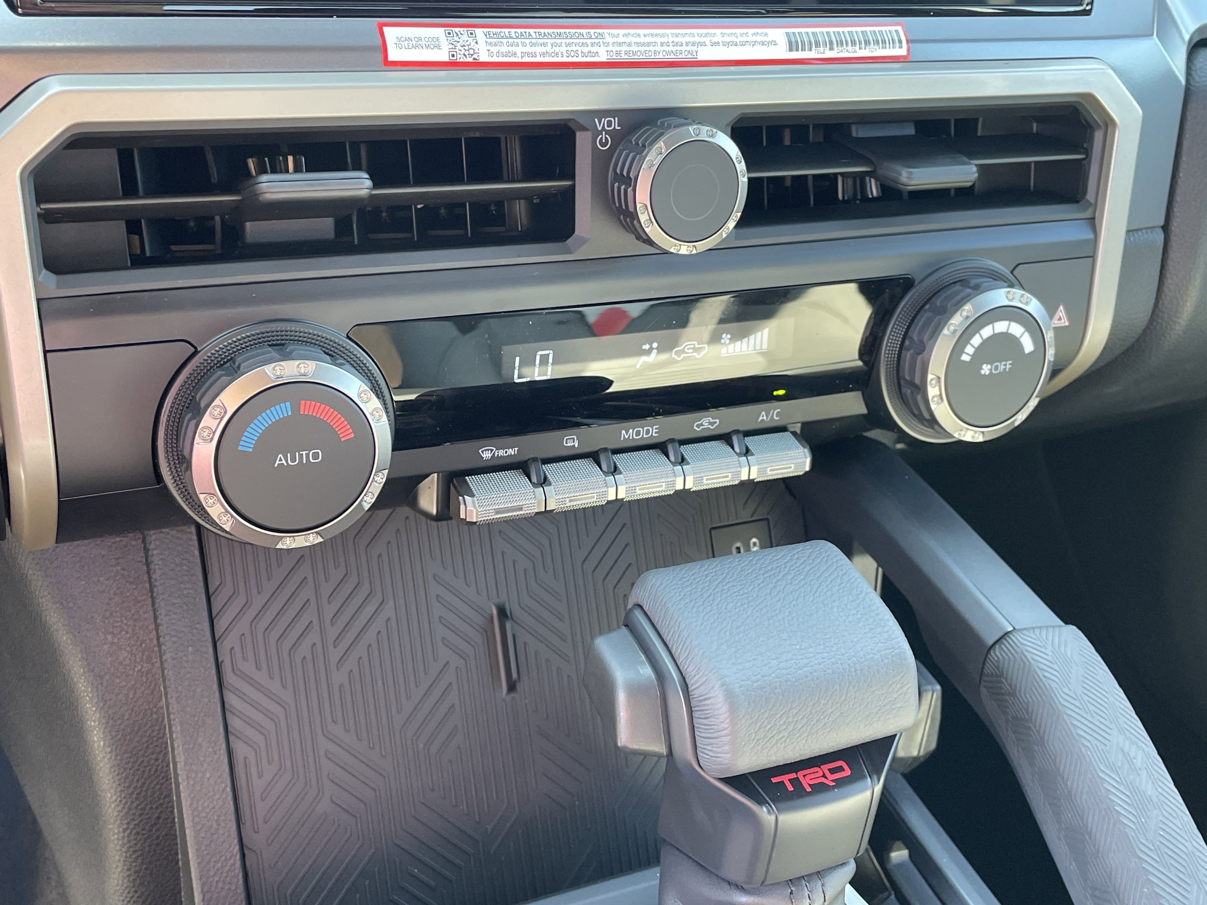 2025 Toyota Tacoma TRD Off Road - Photo 8