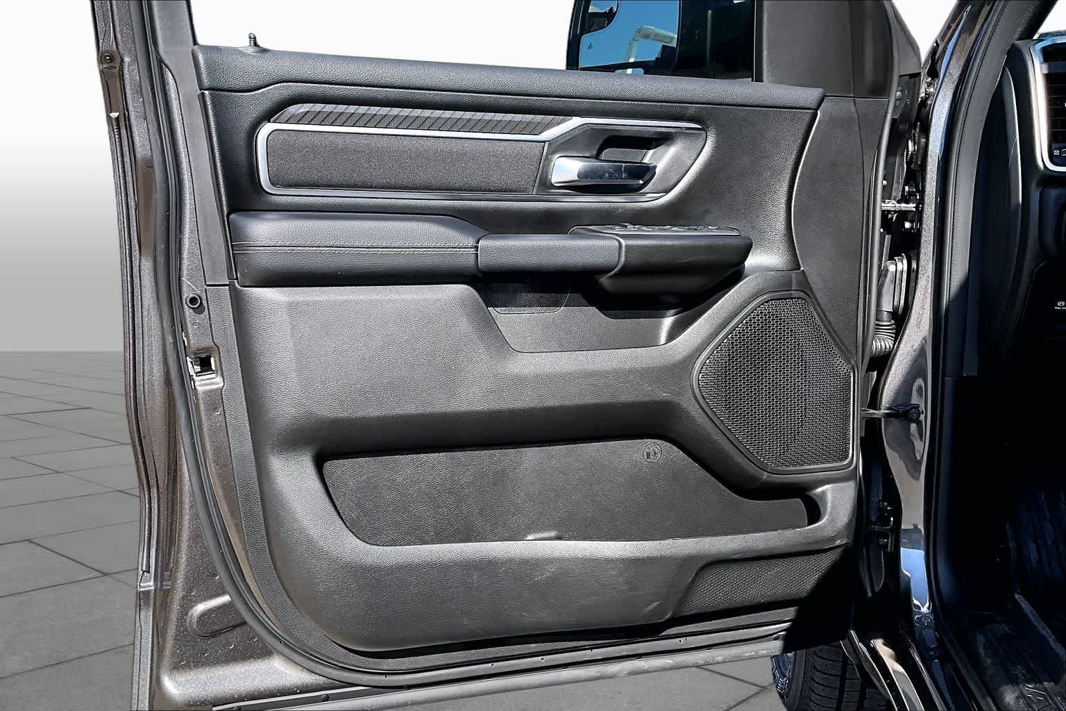 New 2026 Granite Crystal Metallic Clear-Coat Exterior Paint RAM Big Horn image 11