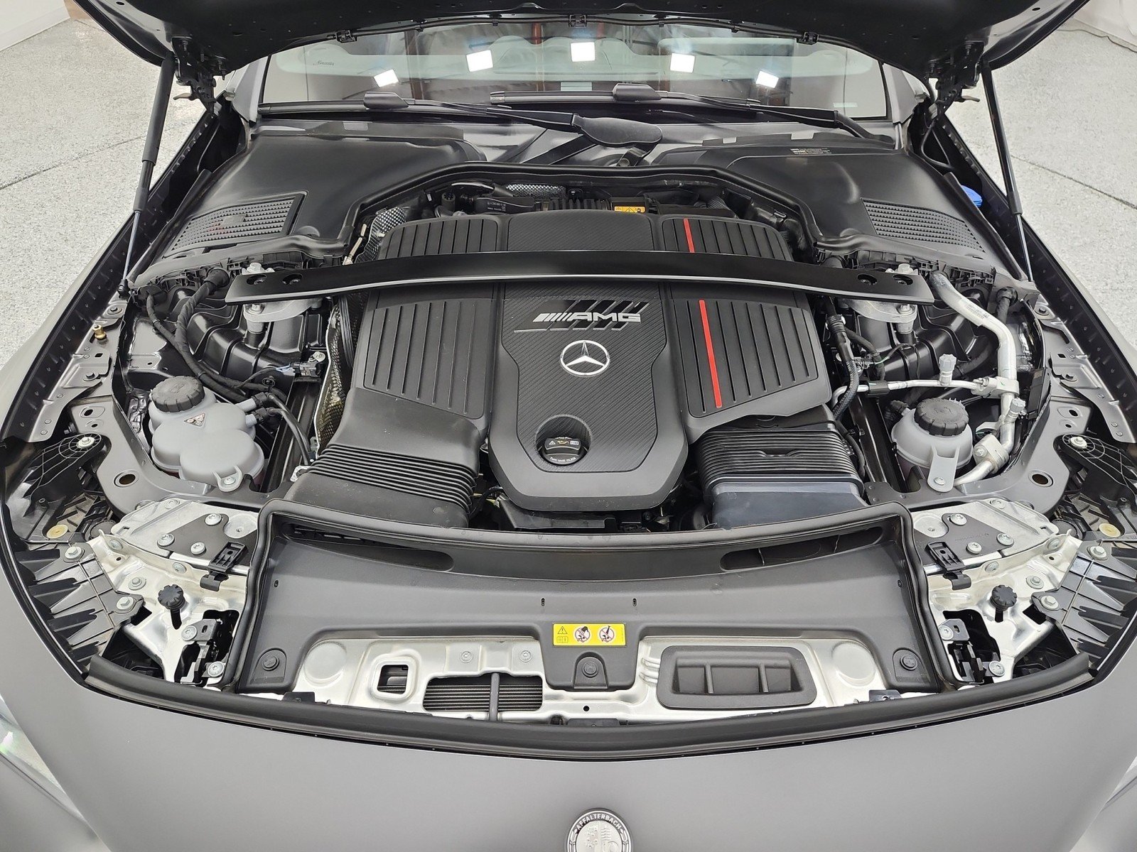 Used 2026 MANUFAKTUR Graphite Grey Magno Mercedes-Benz AMG® CLE 53 4MATIC+ Cabriolet image 15