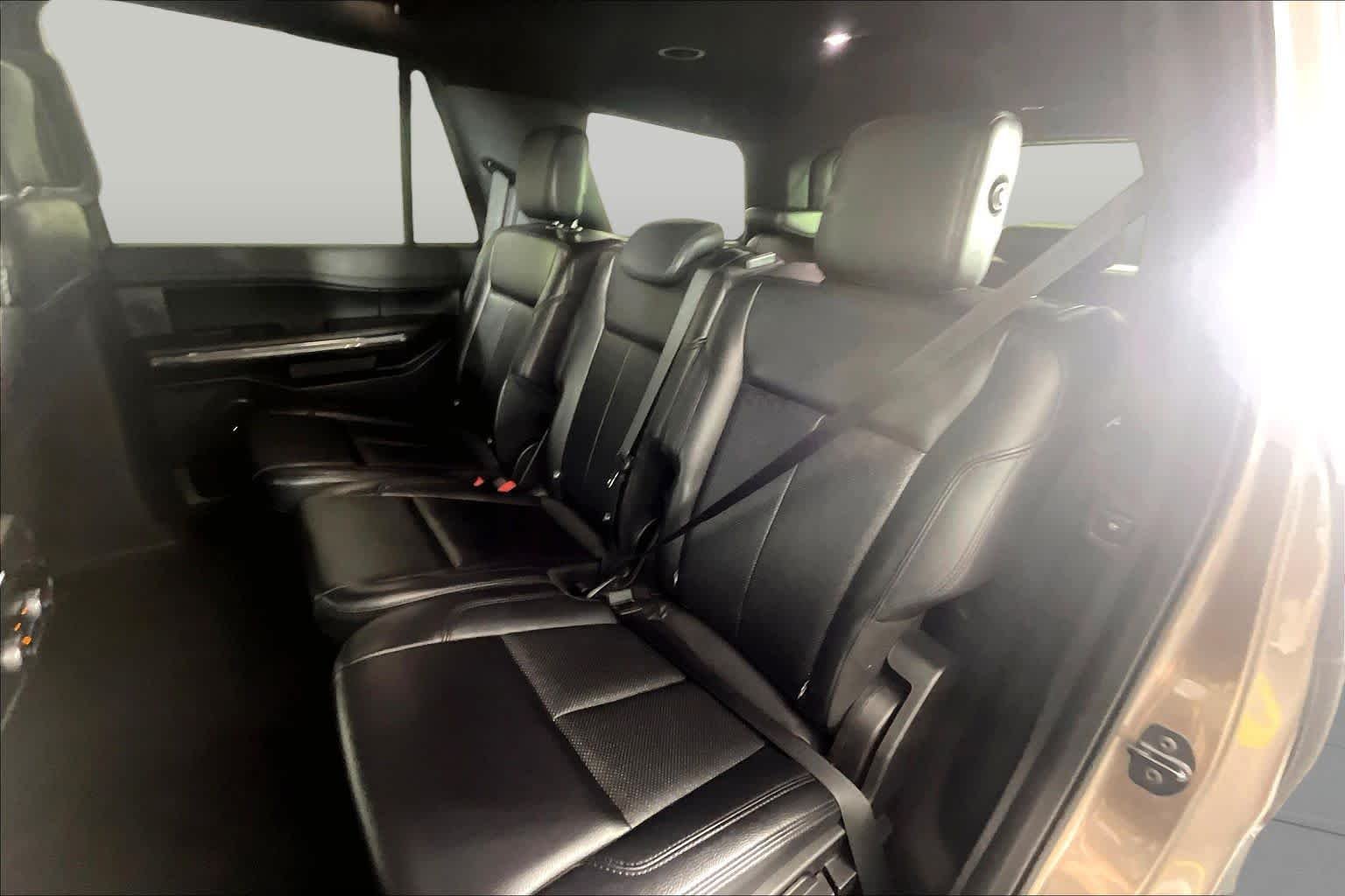 Used 2019 Stone Gray Metallic Ford XLT image 37