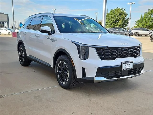 New 2026 Glacial White KIA S Front-Wheel Drive image 4