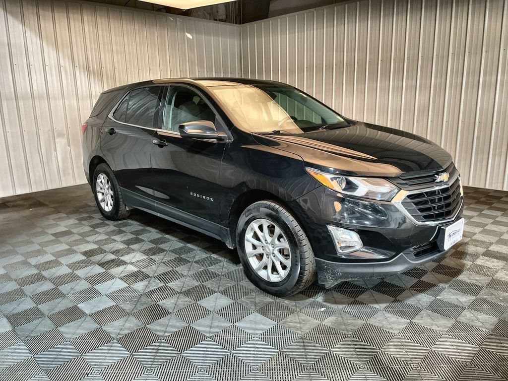 Used 2020 MOSAIC BLACK METALLIC Chevrolet LT image 2