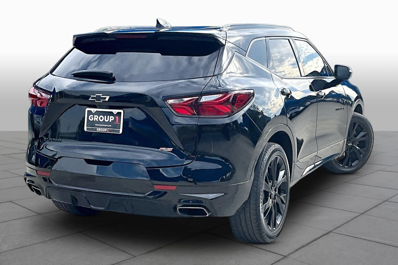 Used 2022 Black Chevrolet RS image 12