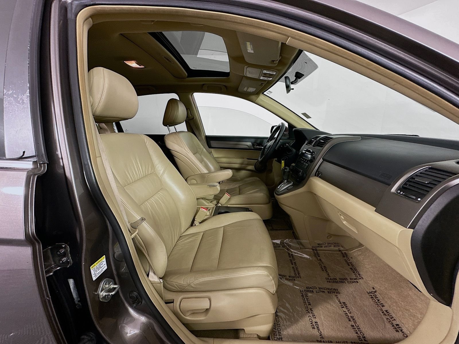 Used 2009 Borrego Beige Metallic Honda EX-L image 27