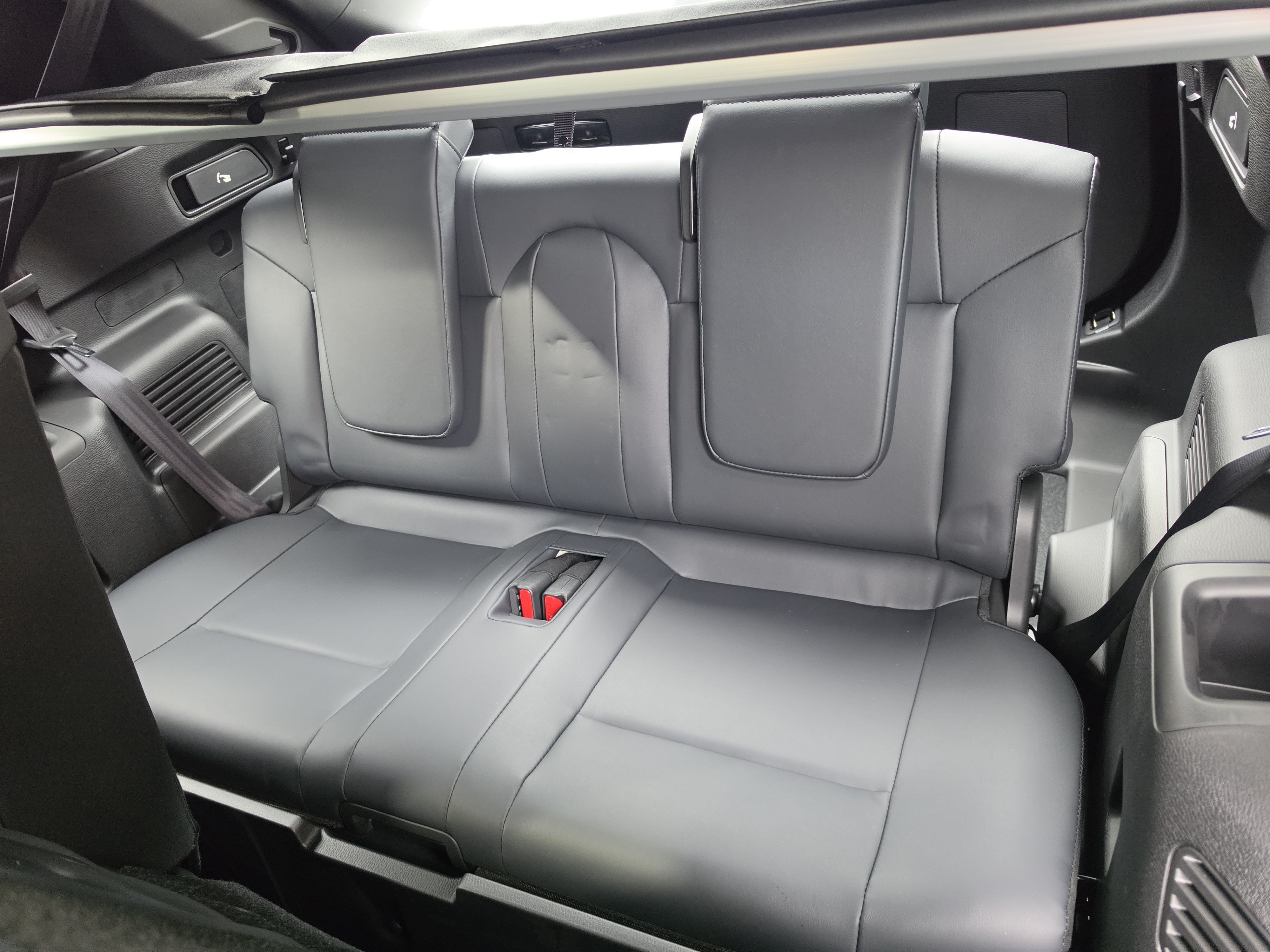 New 2026 Black Diamond Mitsubishi LE image 10