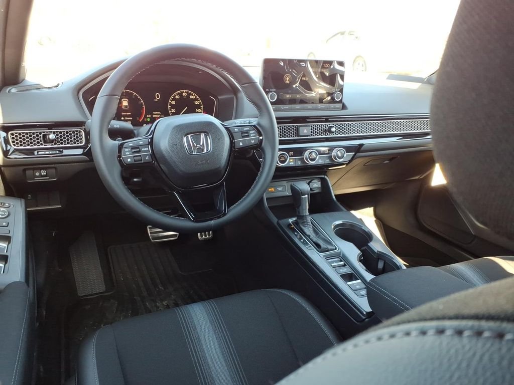 2025 Honda Civic Hatchback Sport - Photo 9