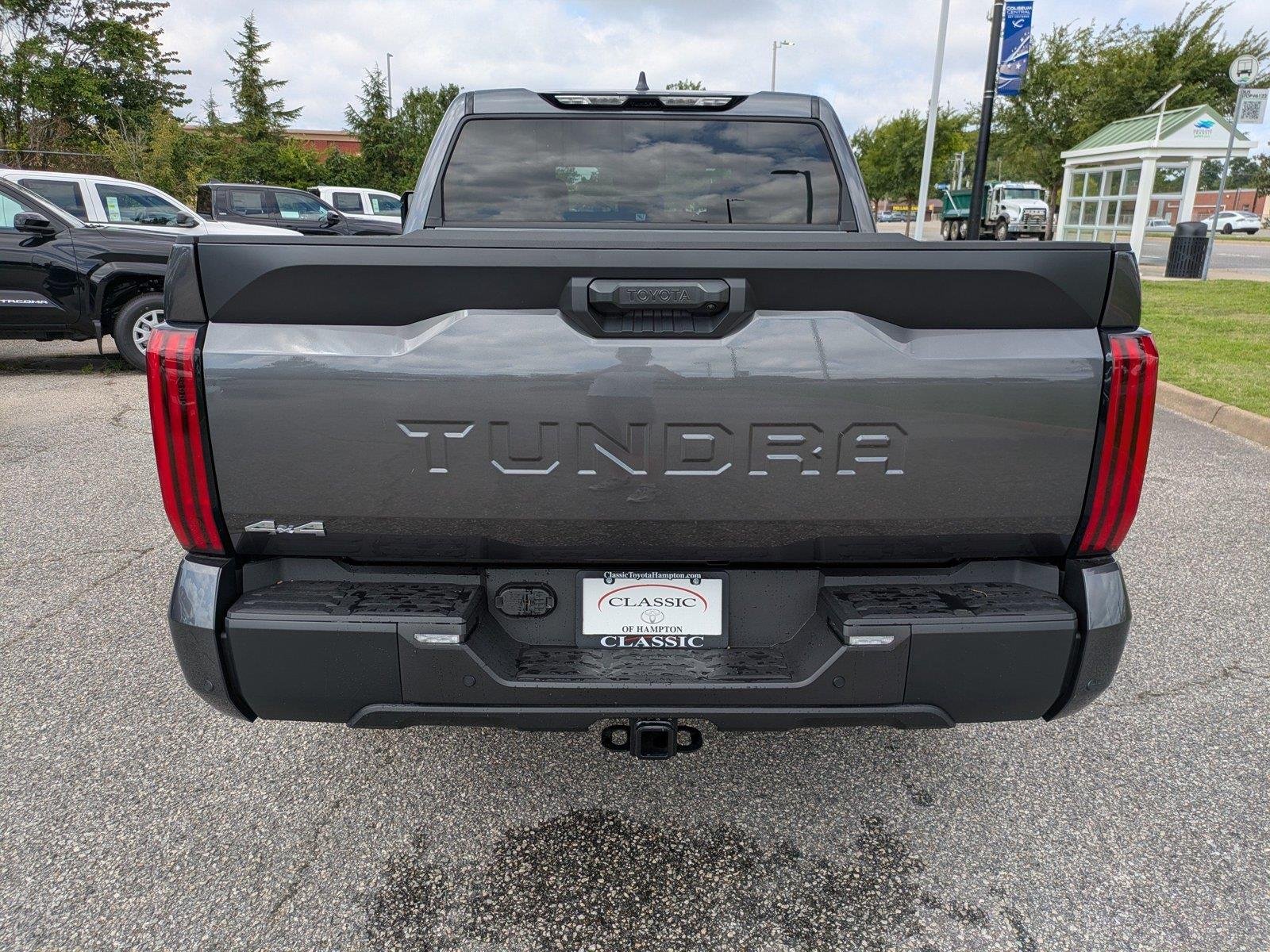 2026 Toyota Tundra SR5 - Photo 5