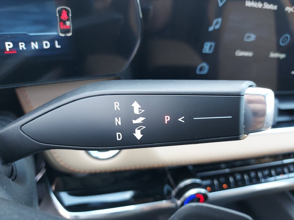 2027 Chevrolet Equinox ACTIV - Photo 25
