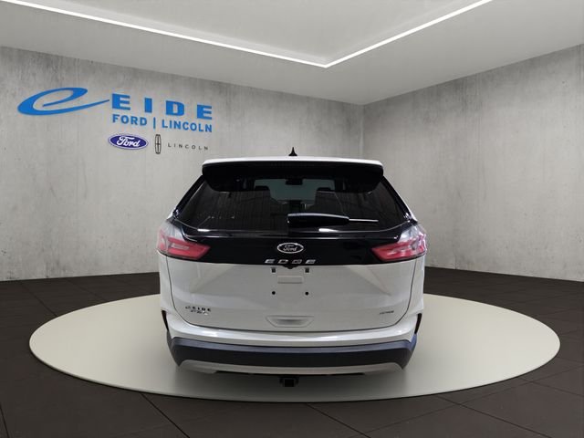 Used 2023 White Ford SEL image 9