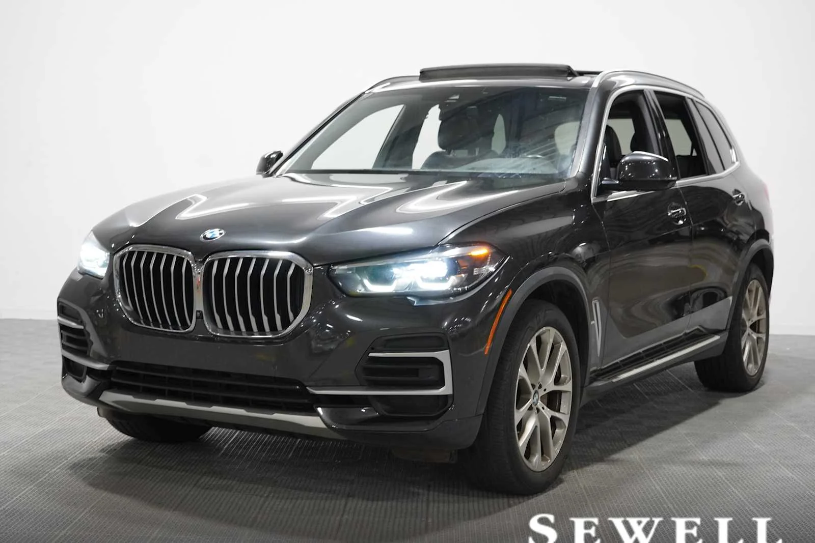 2023 BMW X5 sDrive40i