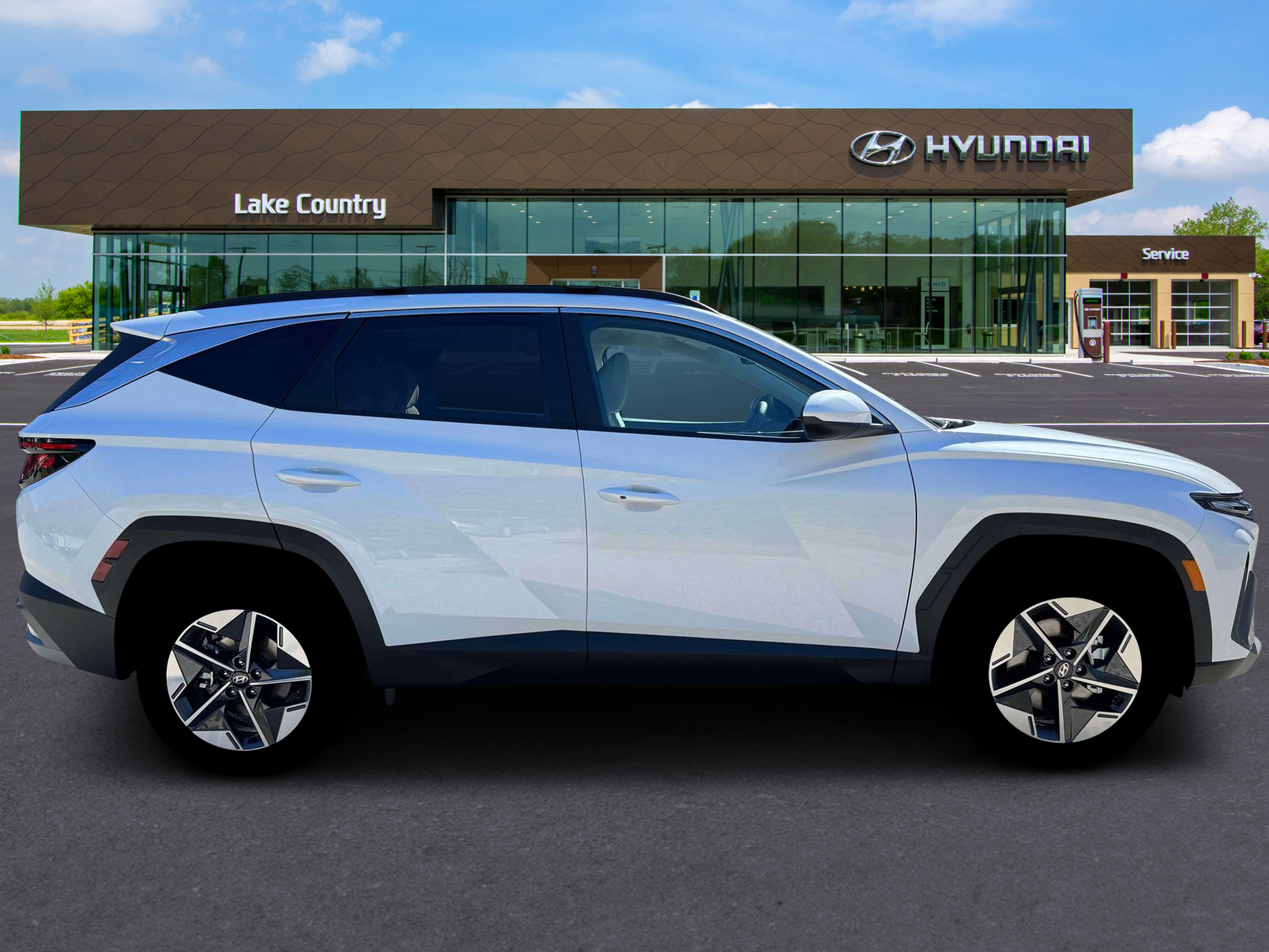New 2026 White Hyundai SEL AWD image 9