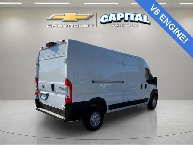 Used 2025 White Ram High Roof image 5