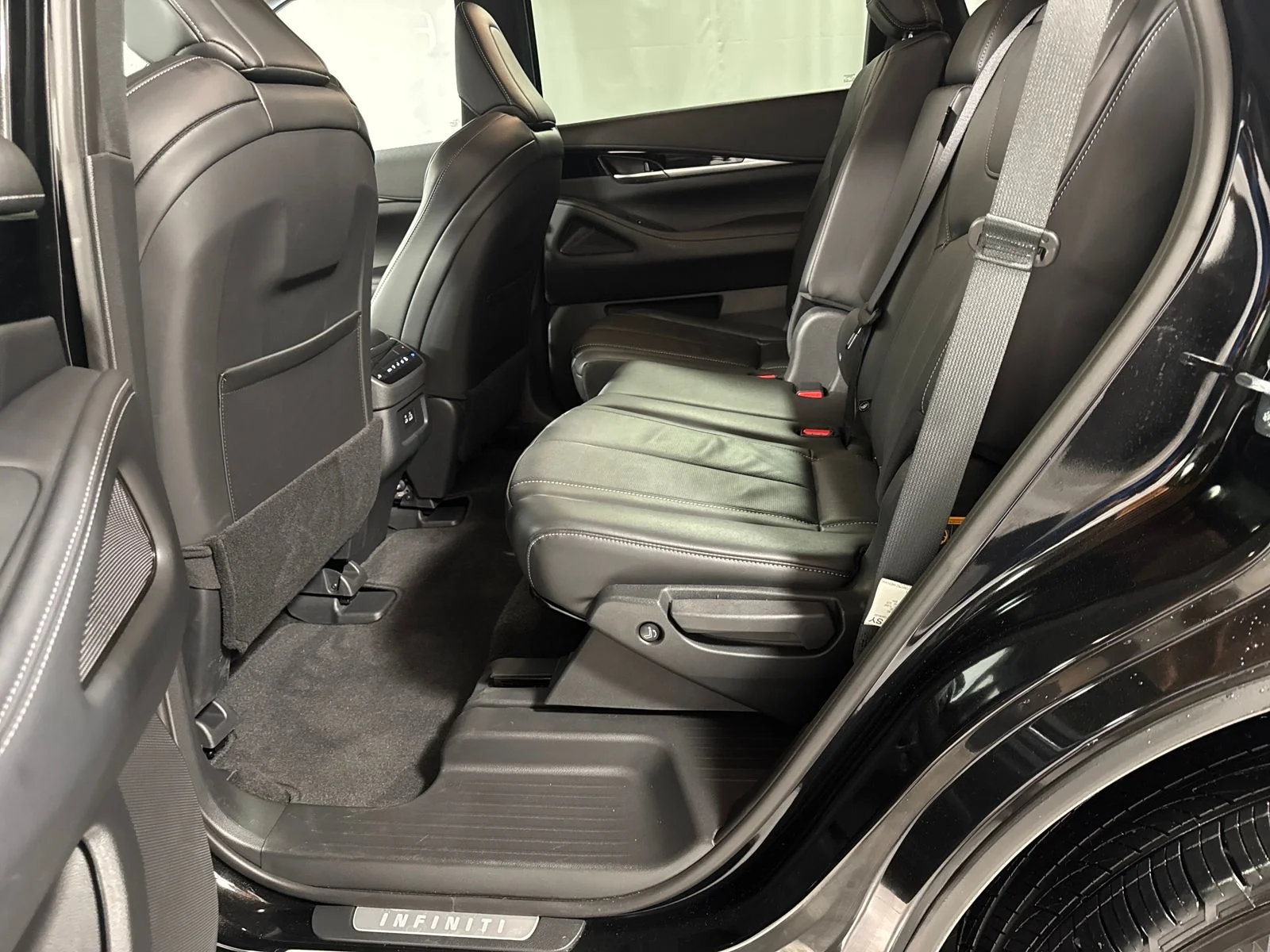 2025 INFINITI QX60 PURE - Photo 5