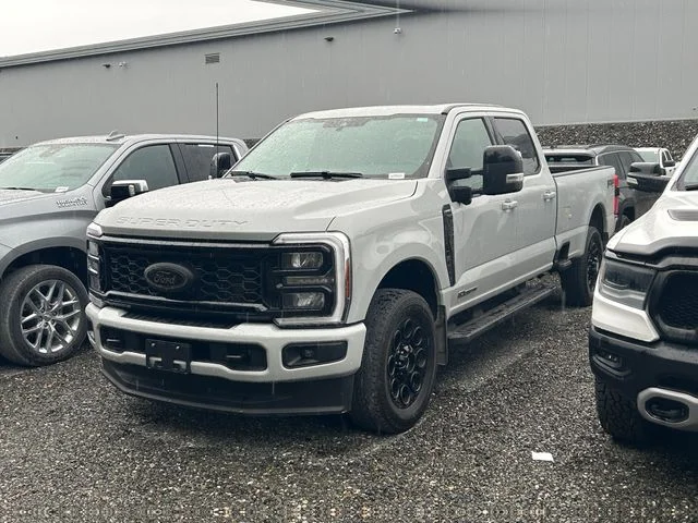 2025 Ford F-350SD Lariat