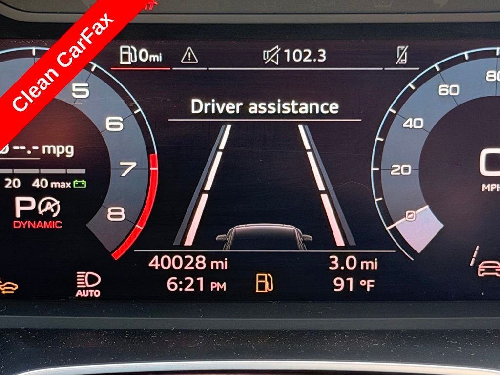 Used 2025  Audi Premium image 3