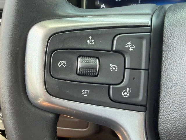 Used 2023 Black Chevrolet Premier image 33