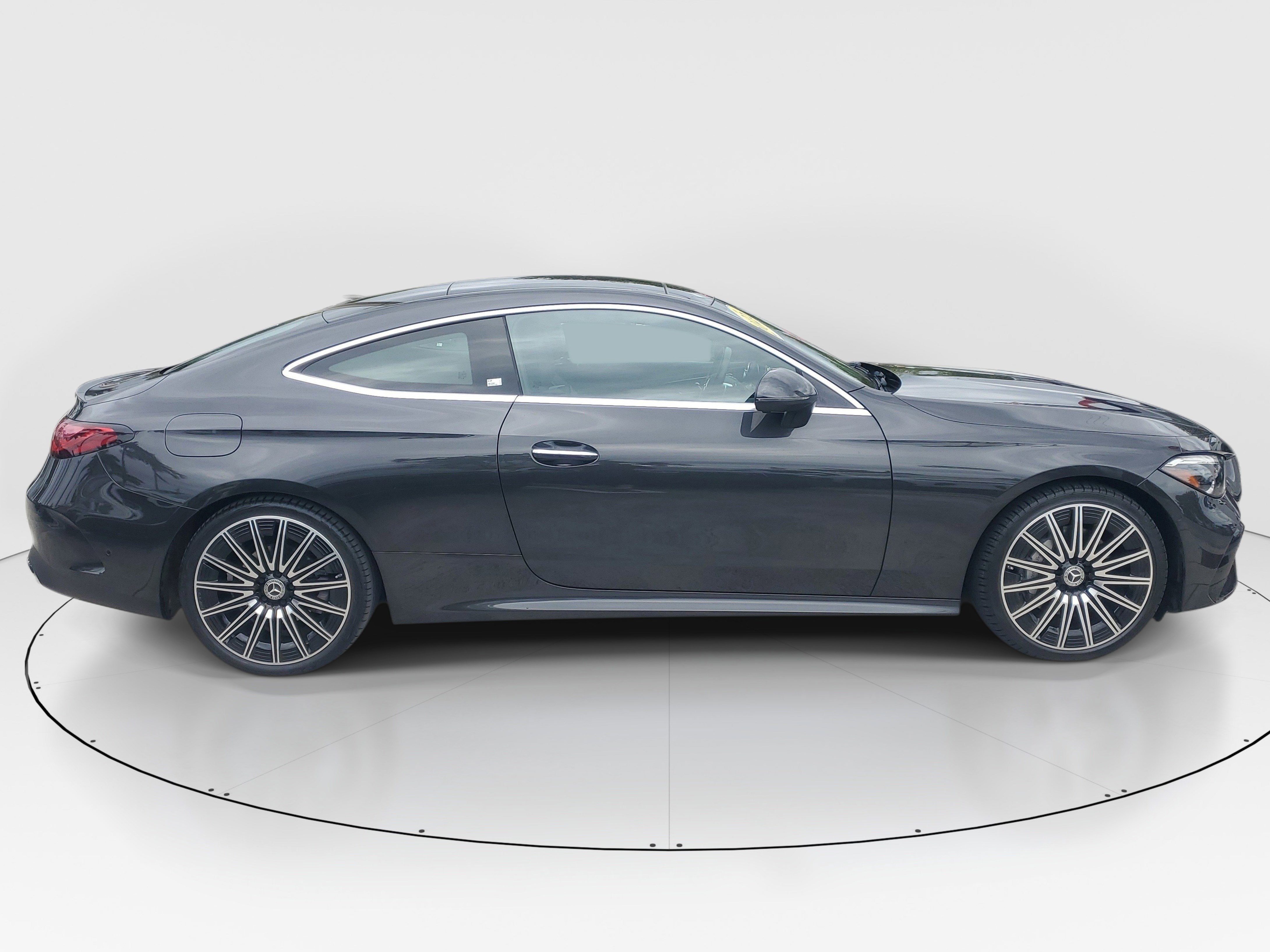 Used 2025 Black Mercedes-Benz CLE 300 image 2