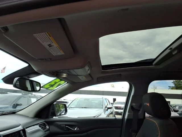 2023 GMC Acadia AT4 - Photo 12