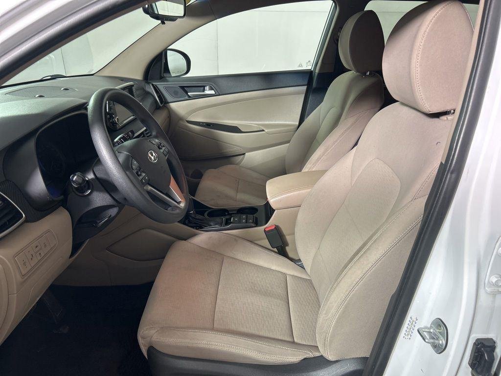 Used 2020 Cream White Hyundai Value image 14
