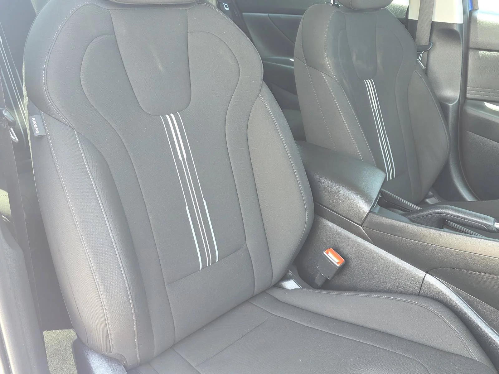 Used 2024 Intense Blue Hyundai SEL image 16