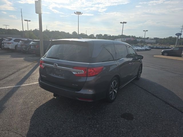 Used 2018 Gray Honda Elite image 3