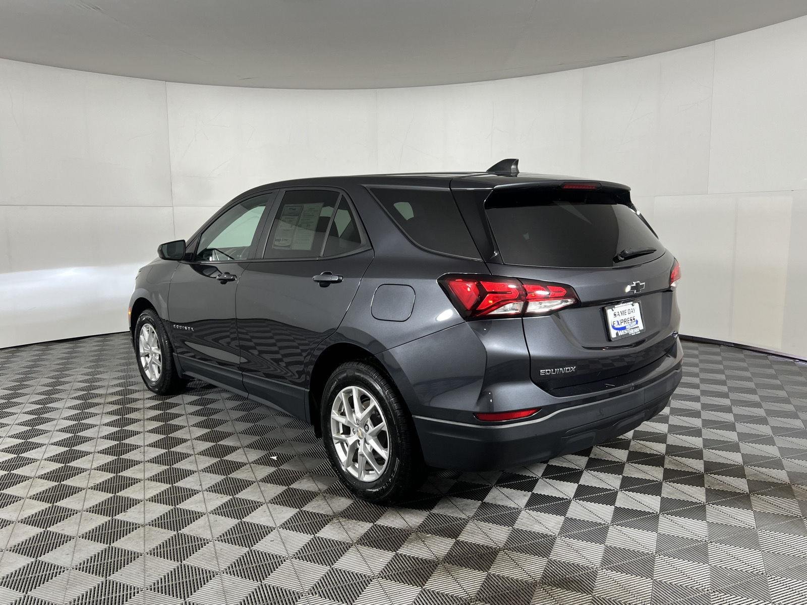 Used 2022 Iron Gray Metallic Chevrolet LS image 17