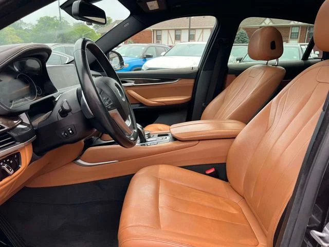 Used 2019 Gray BMW xDrive35i image 21