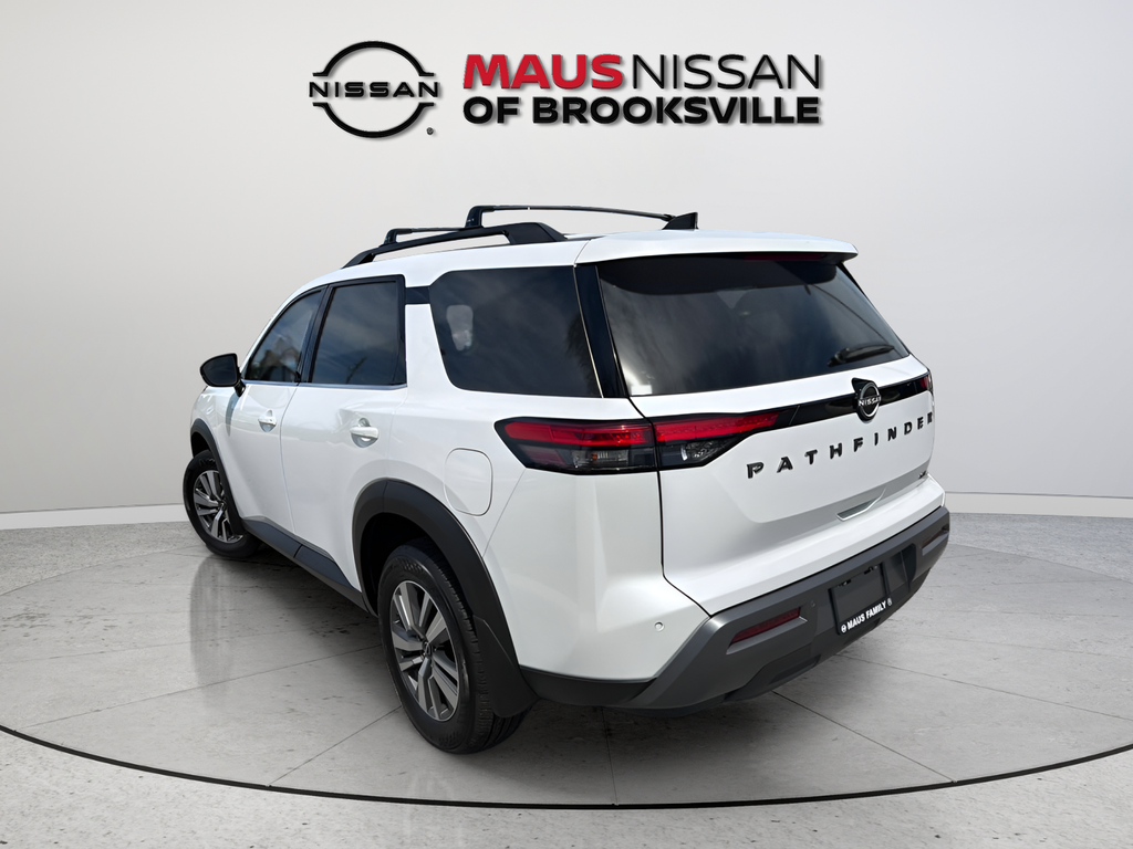 New 2026 White Nissan SL image 5