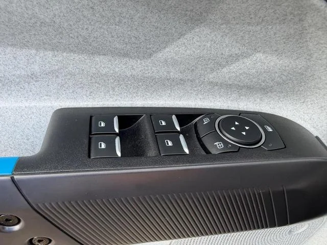 New 2026 Carbonized Gray Metallic Ford XLT image 40