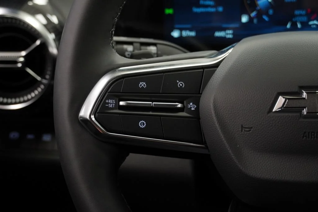 2027 Chevrolet Equinox LT - Photo 20