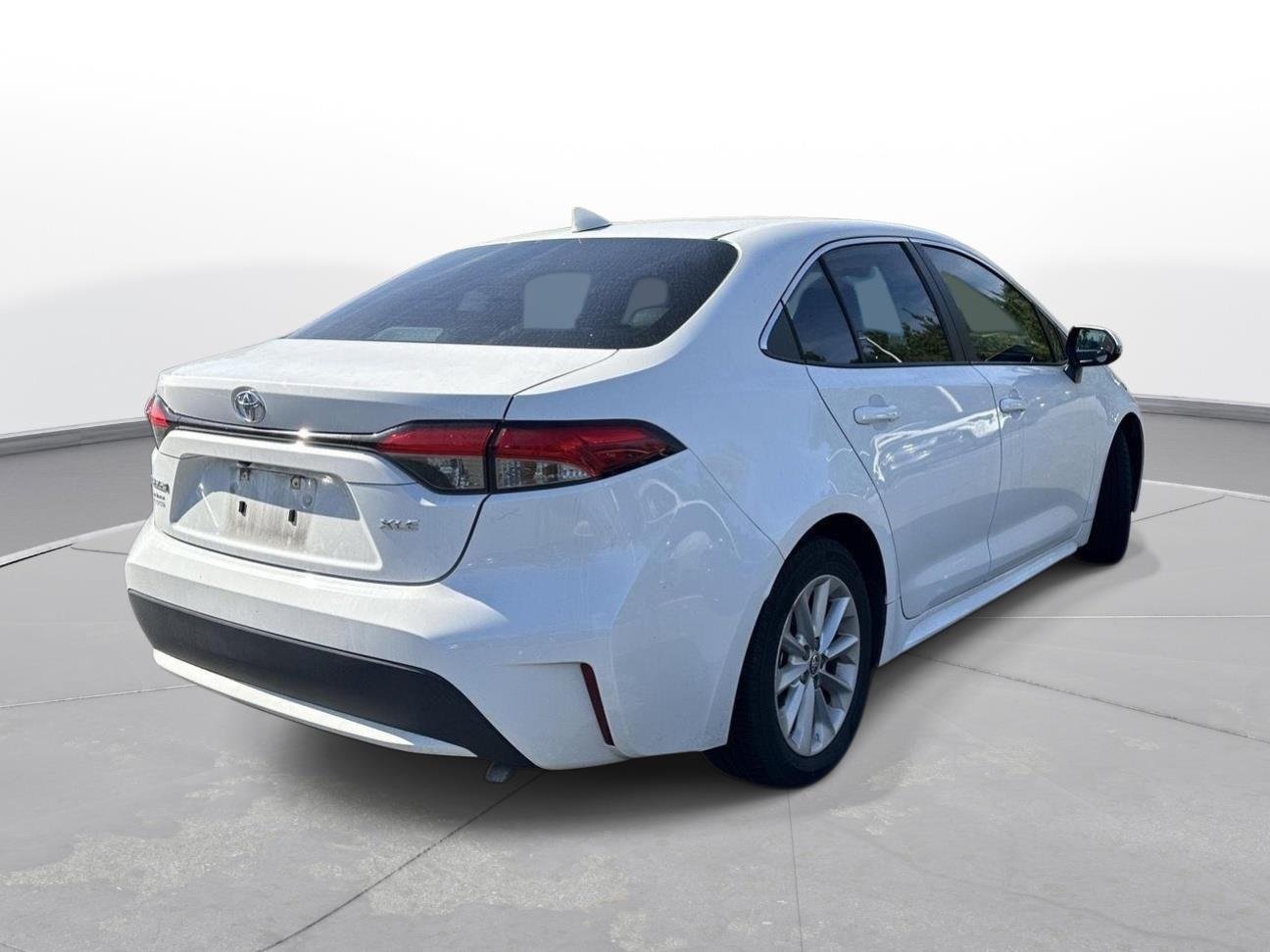Certified Used 2021 Super White Toyota XLE image 6