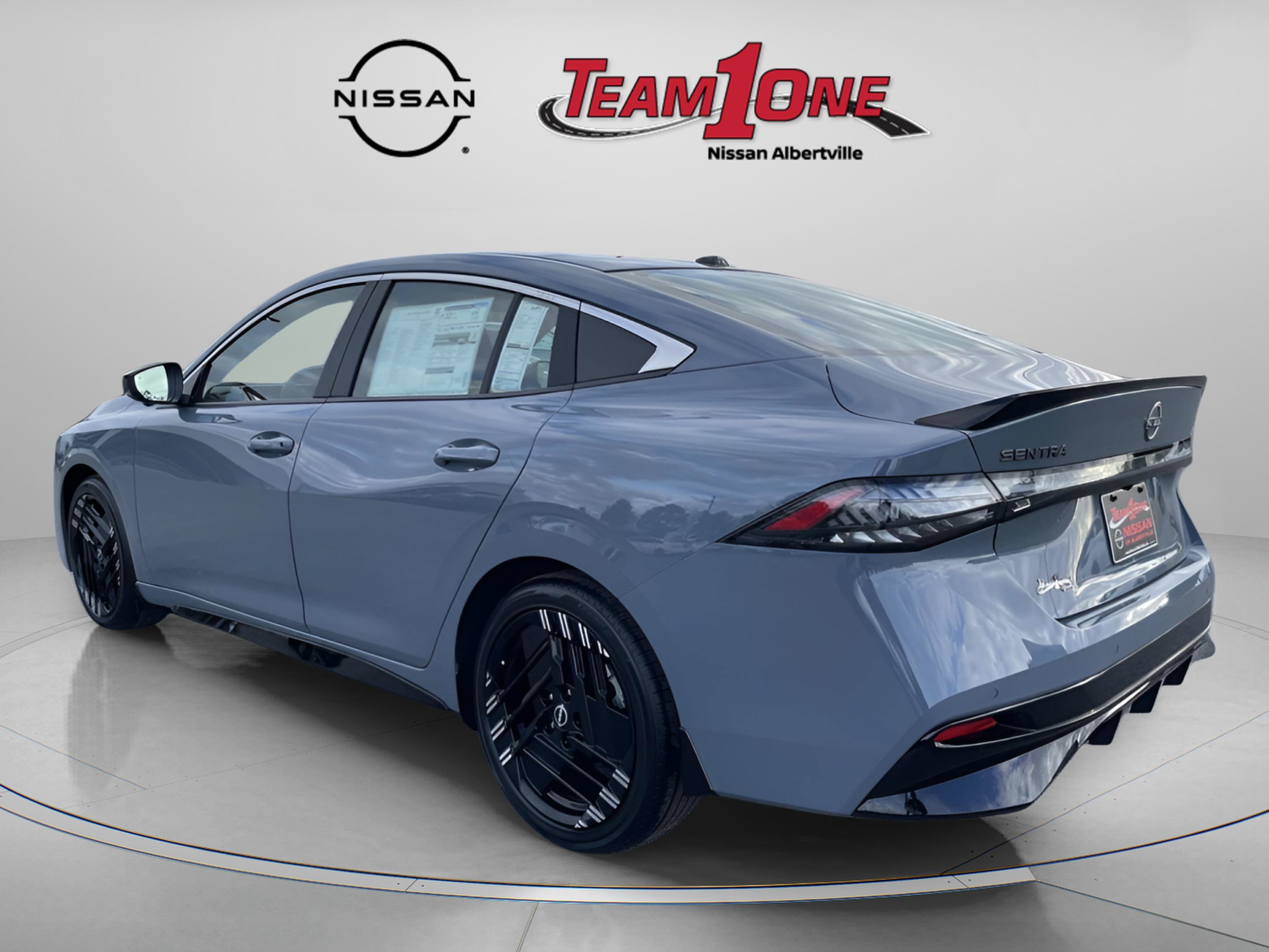 2026 Nissan Sentra SR - Photo 5