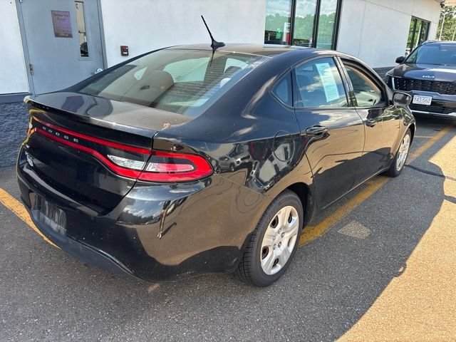 Used 2015 Pitch Black Clearcoat Dodge SE image 5