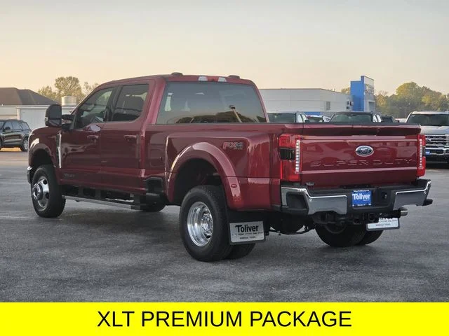 New 2026 Ruby Red Metallic Tinted Clearcoat Ford F-350® XLT image 4