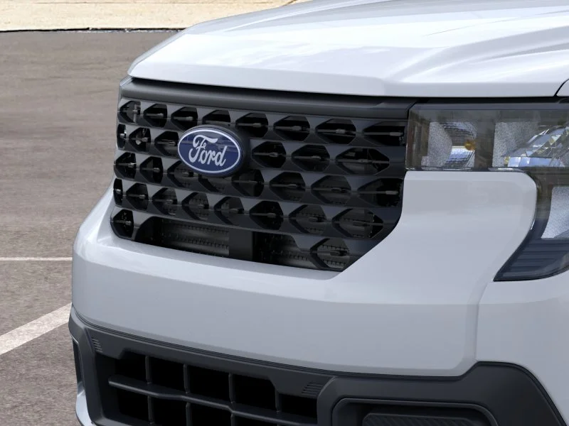 New 2026 Oxford White Ford XLT image 18
